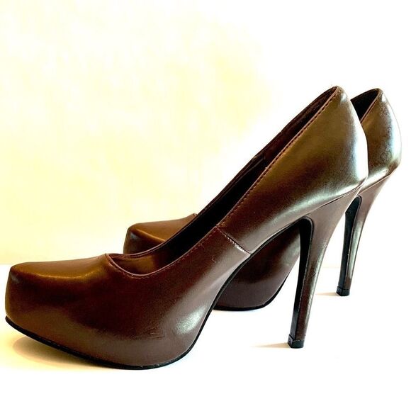 BROWN 5” SPIKE PUMPS by CHARLOTTE RUSSE SIZE 8 - Picture 2 of 8